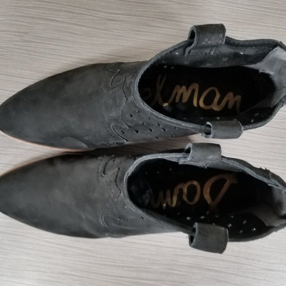 Sam Edelman Reynolds Block Heel Bootie, Black Nubuck, Womens Size 5 - Picture 8 of 9